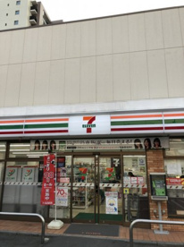 セブンイレブン 足立扇2丁目店の画像1