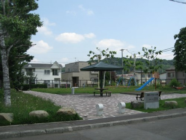 西野くれない公園の画像1