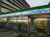 ファミリーマート 世田谷教育会館前店