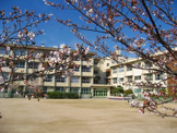摂津市立鳥飼小学校