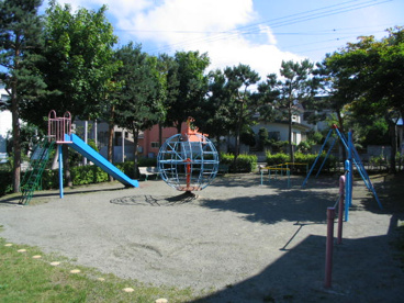 昭和山鳩公園の画像1