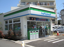 ファミリーマート サンズ経堂駅北店