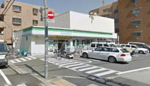 ファミリーマート 世田谷二丁目店