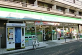 ファミリーマート 杉並下高井戸四丁目店