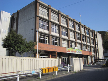大津市立北大路中学校の画像1