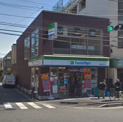ファミリーマート 鶴見みかど店