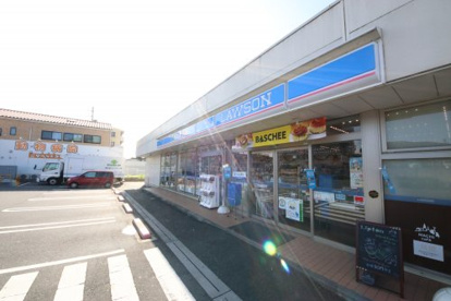 ローソン 日野神明二丁目店の画像1