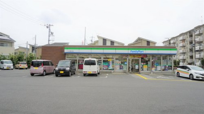 ファミリーマート/ふじみ野鶴ケ岡店の画像1
