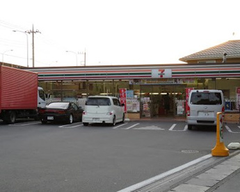 セブンイレブン 府中四谷2丁目店の画像1