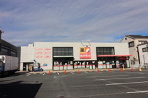 サンドラッグ 横堤店