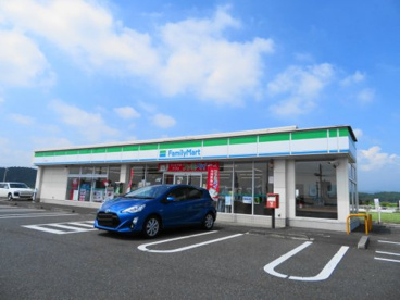 ファミリーマート矢板北の画像2