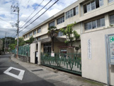 羽曳野市立白鳥小学校