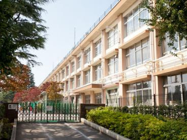 練馬区立豊玉小学校の画像1