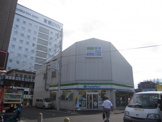 ファミリーマート 東久留米本町一丁目店