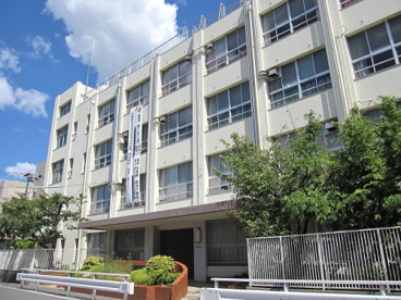 東中学校の画像1