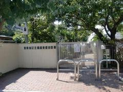 世田谷区立船橋東保育園の画像1