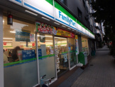 ファミリーマート 大淀南店