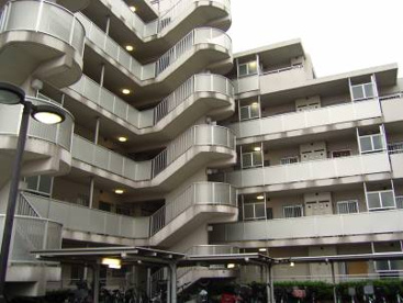 いなげや 川越南大塚駅前店の画像3