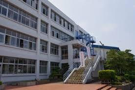 綾部市立綾部中学校の画像1