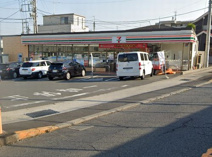 セブンイレブン厚木愛甲東店