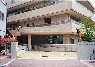 豊中市立東豊中こども園の画像1