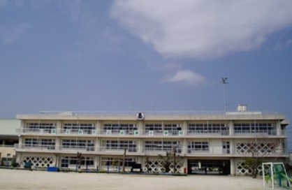 谷津小学校の画像1