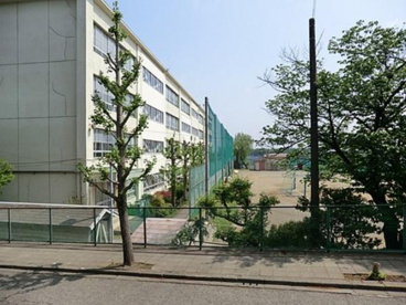 町田市立薬師中学校の画像1