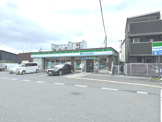ファミリーマート 豊中春日町店