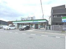 ファミリーマート 豊中春日町店
