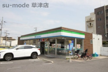 ファミリーマート　国道小柿店