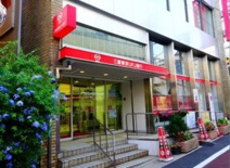 三菱UFJ銀行東松原支店
