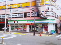 ファミリーマート