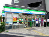 ファミリーマート