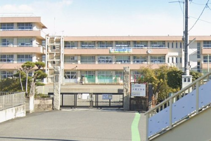 大類小学校の画像1