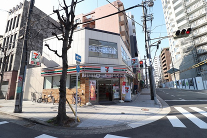 セブンイレブン 大阪内久宝寺町4丁目店の画像1