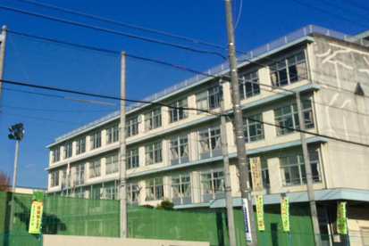 静岡市立賤機南小学校の画像1