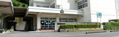 静岡市立賤機中小学校の画像1