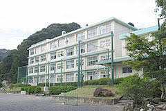 静岡市立松野小学校の画像1