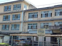 長田西小学校の画像1