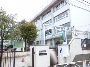 東根小学校の画像1