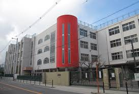 平野西小学校の画像1