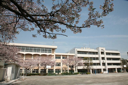 大田区立蒲田中学校の画像1