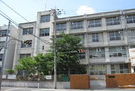 大阪市立八阪中学校の画像1