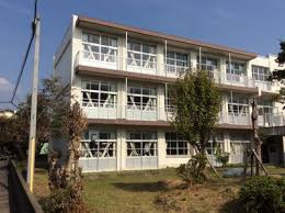 静岡市立清水第八中学校の画像1