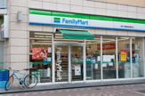ファミリーマート