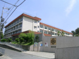 緑地小学校