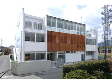 小百合キンダーホームの画像1