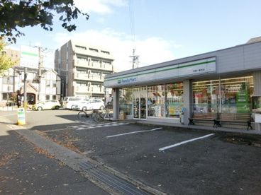ファミリーマート 京都一乗寺店の画像1