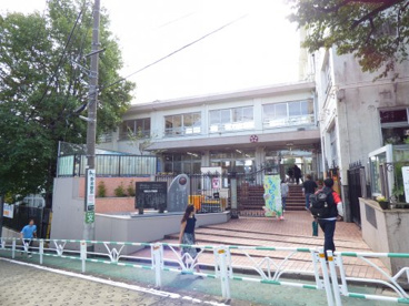 渋谷区立長谷戸小学校の画像3