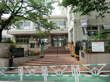 渋谷区立長谷戸小学校の画像4